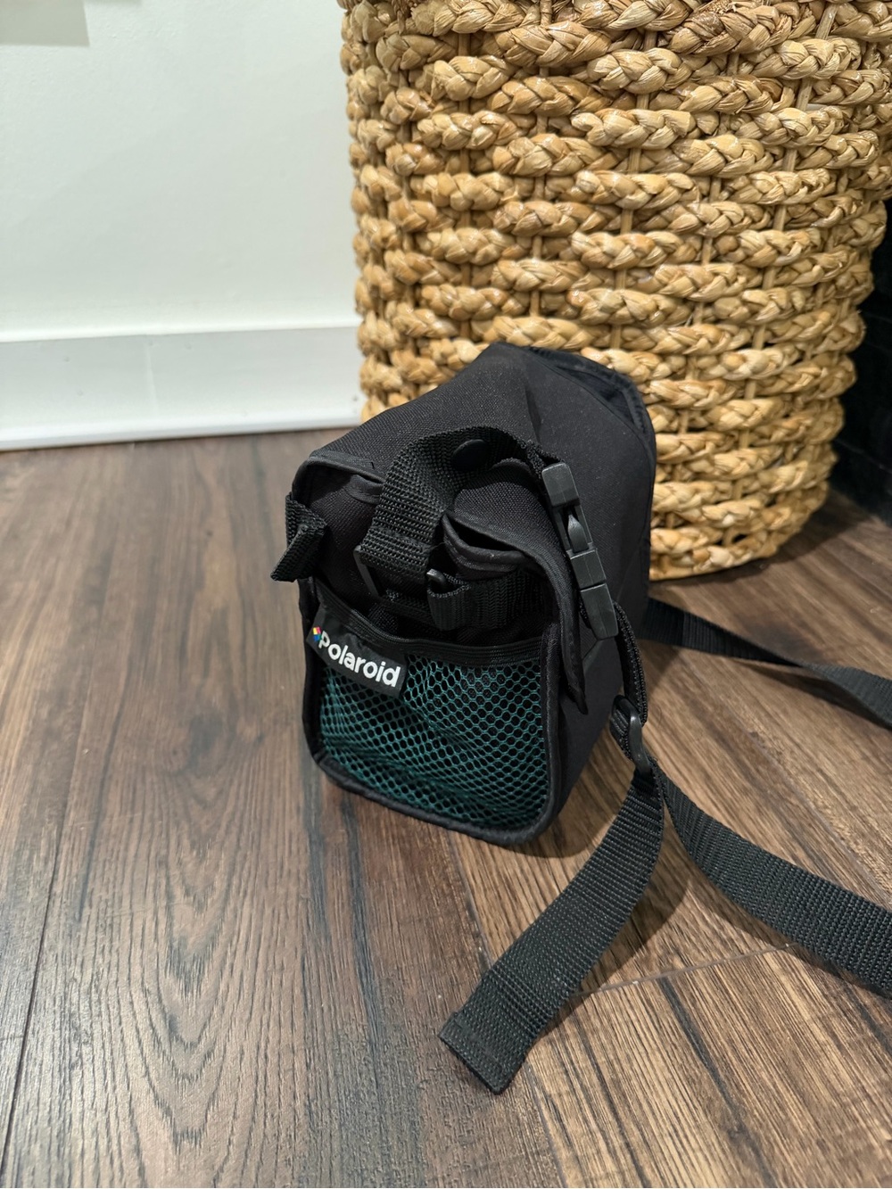 Polaroid Instant Camera Case Soft Shell Logo Shoulder Strap 2 Mesh Pockets Vntg